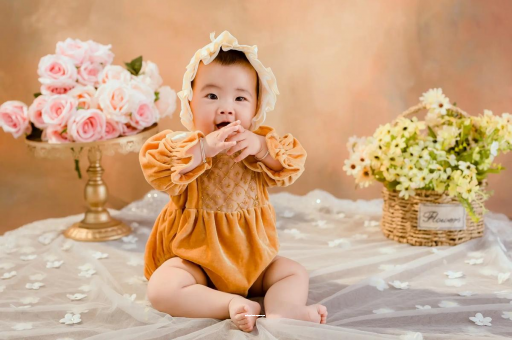 肥城宝宝摔到后脑勺